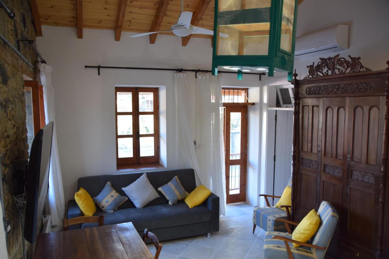 Apartment Konatzin Tou Massou By Raise Moutoullas